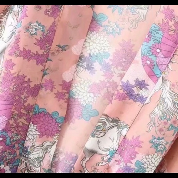 KIMONO - Picture 5 of 8